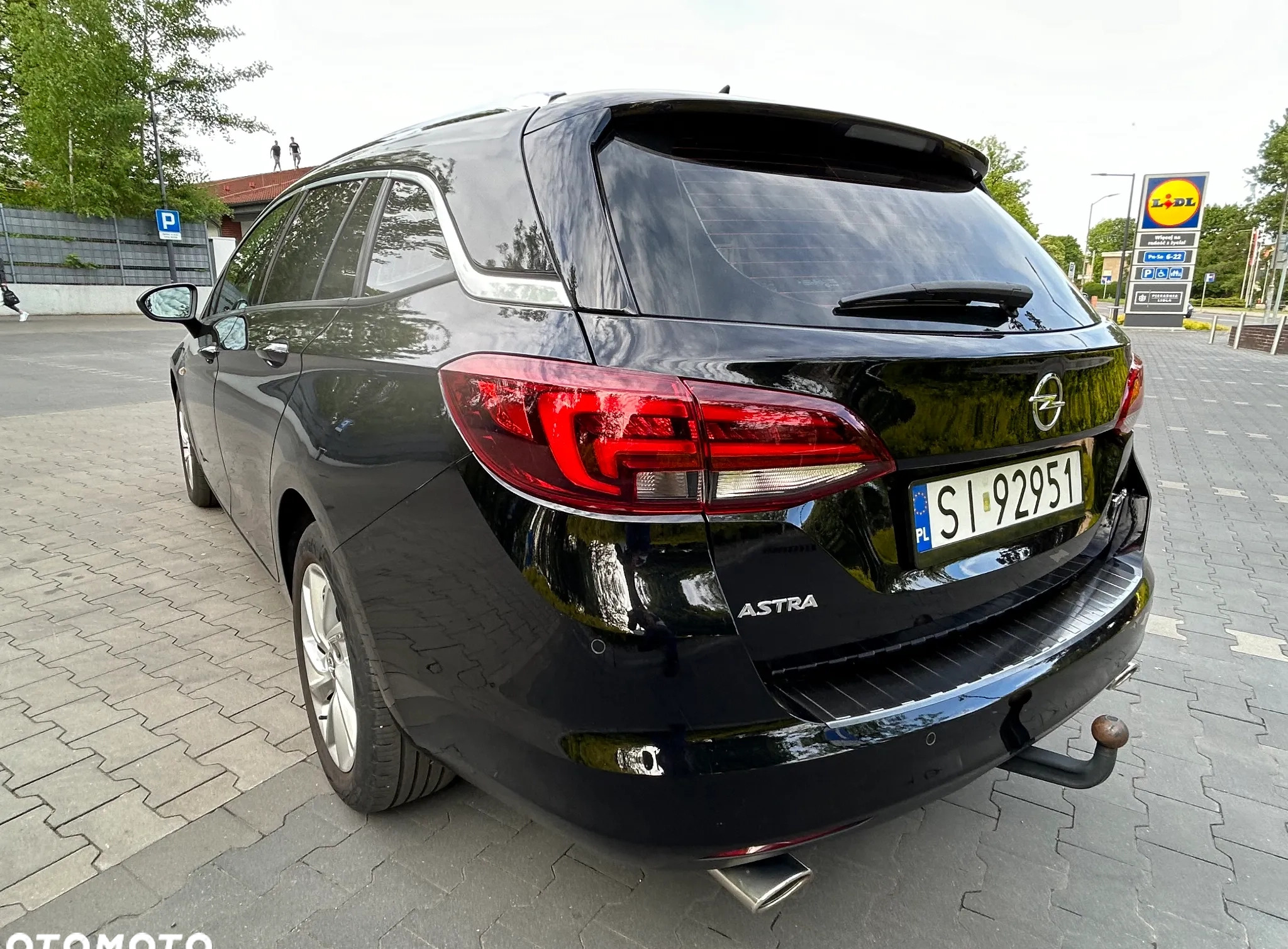 Opel Astra cena 51500 przebieg: 146383, rok produkcji 2018 z Koprzywnica małe 596